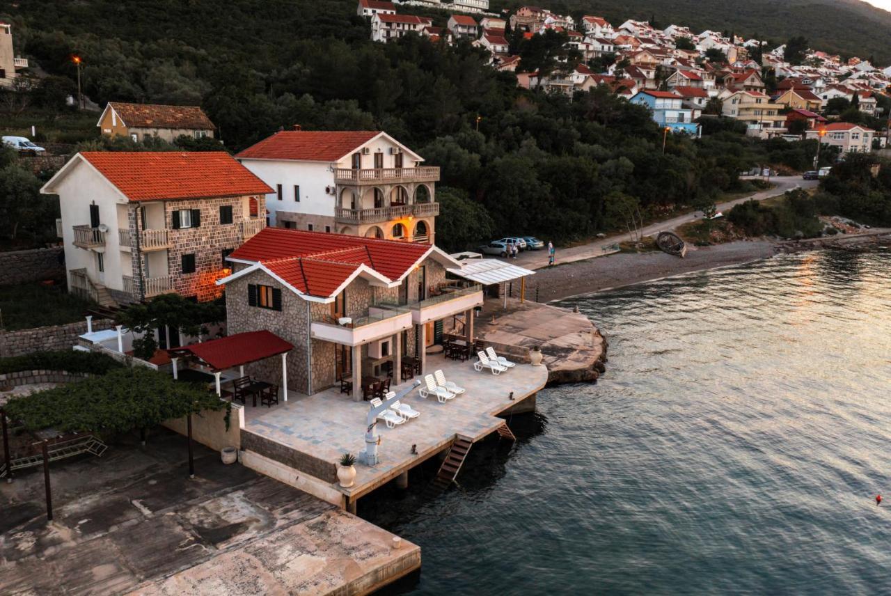 Apartments Ponta Krasici Teodo Esterno foto