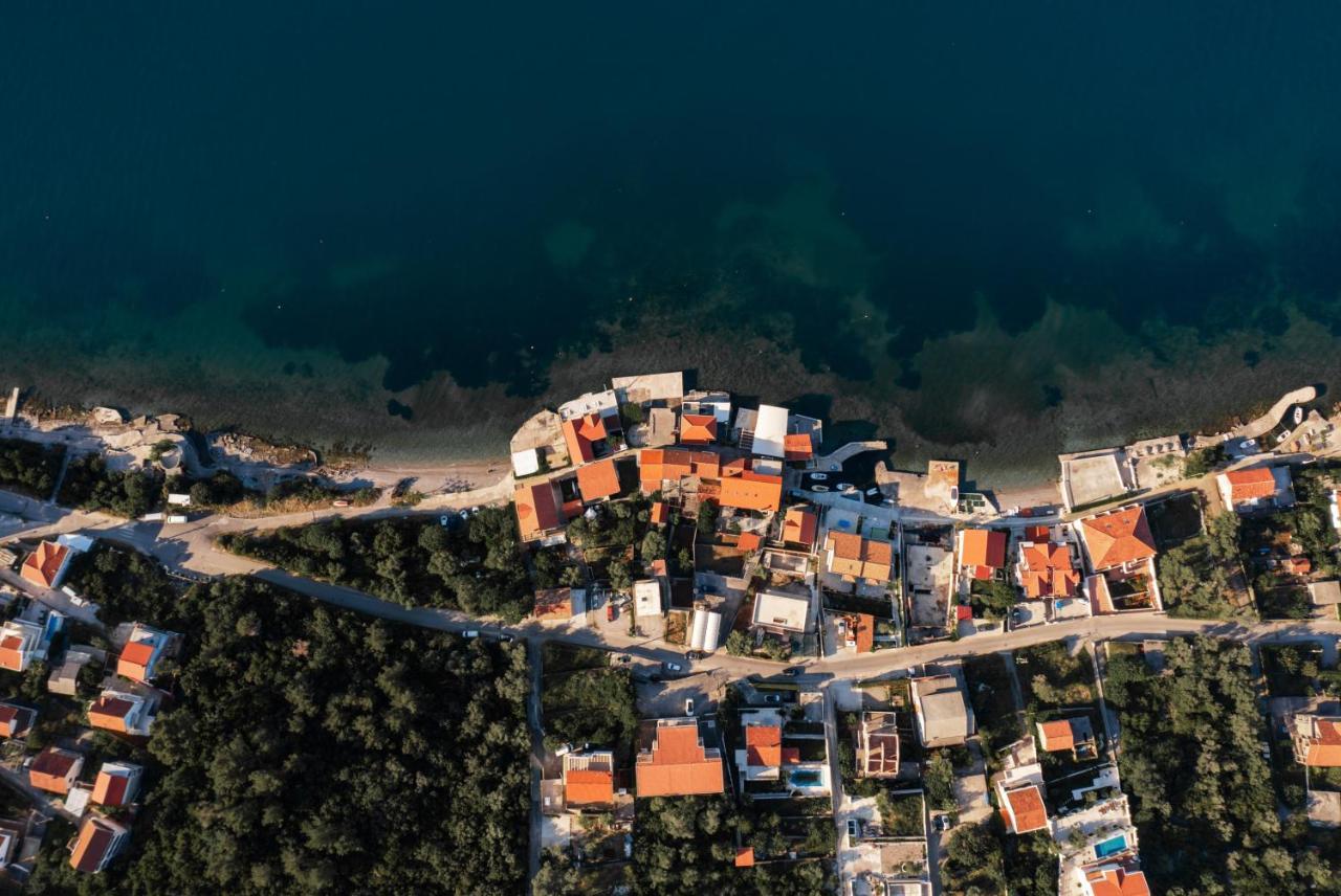 Apartments Ponta Krasici Teodo Esterno foto